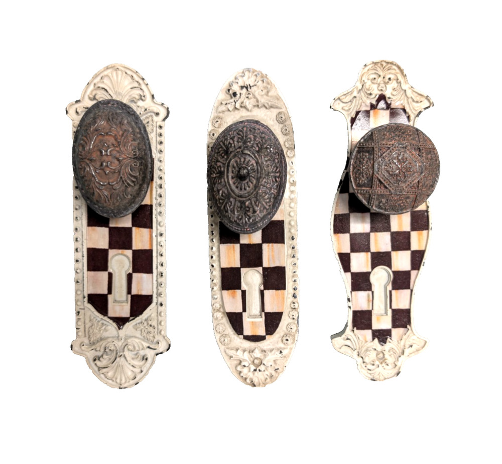 Mackenzie Childs Courtly Check Door Knob Hooks Set of 3 Whimsical Home Decor
